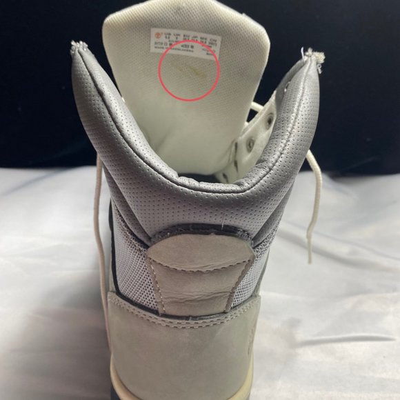 Timberland 6 Inch Field Boot Junior 'Light Grey', US size 6.5 - Picture 4 of 16